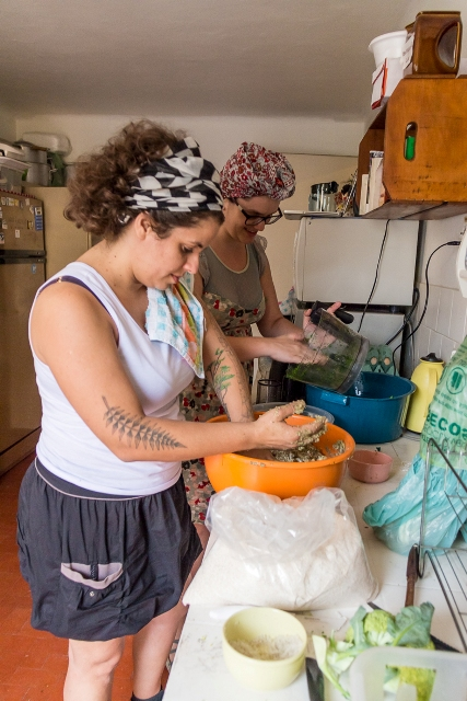 condom_nio_cultural_-__leila_fugii_2015_-1